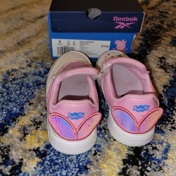 Kids toddler shoes **worn once - Picture 2 of 5